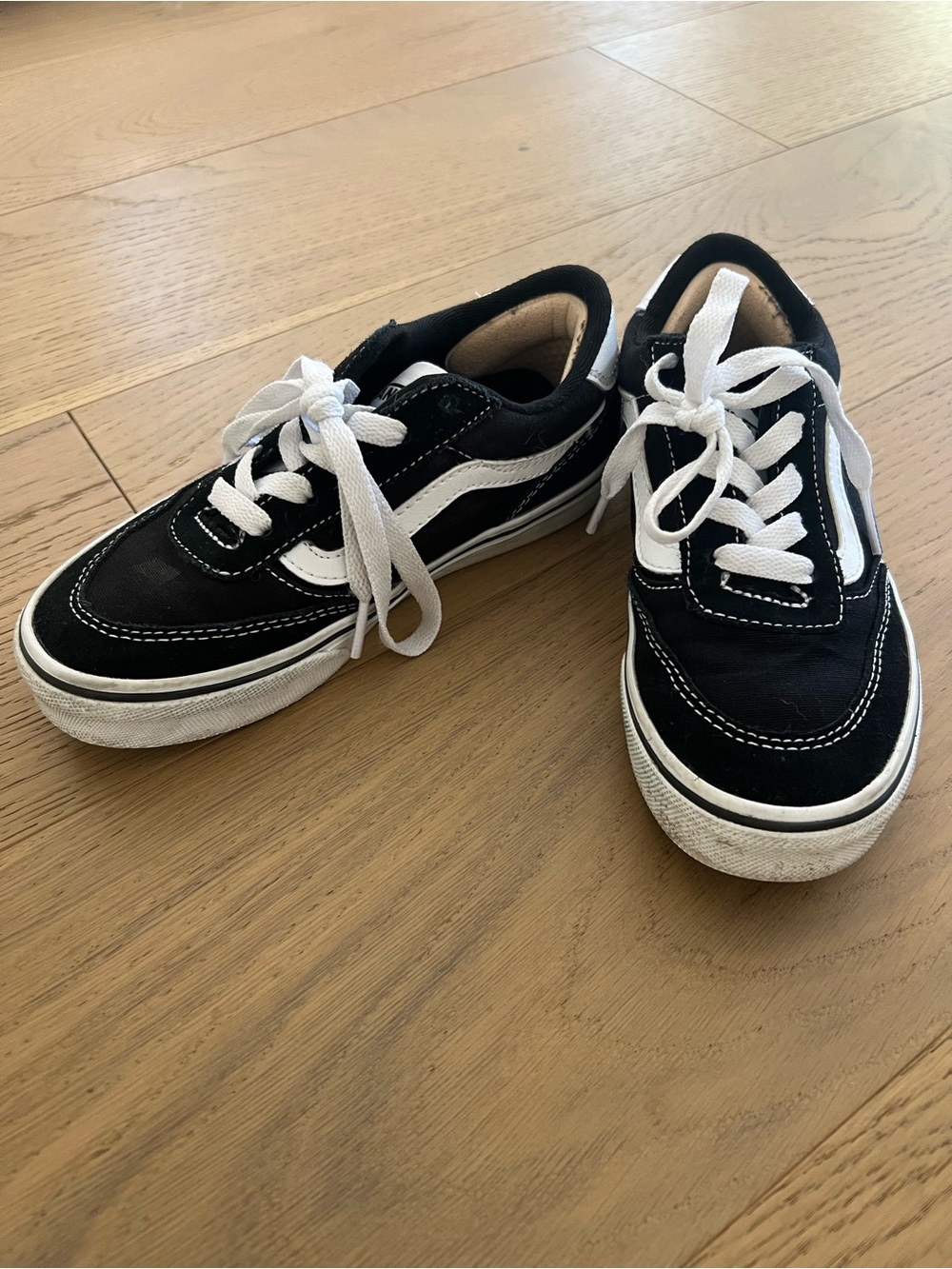 Vans Kids Black and White Low-Top Skate Sneakers